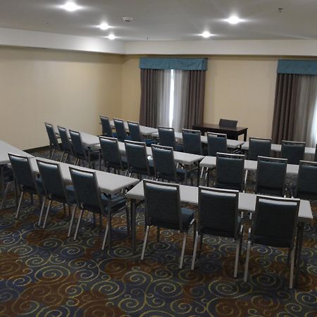 Holiday Inn Express Yorkton East By Ihg Eksteriør bilde
