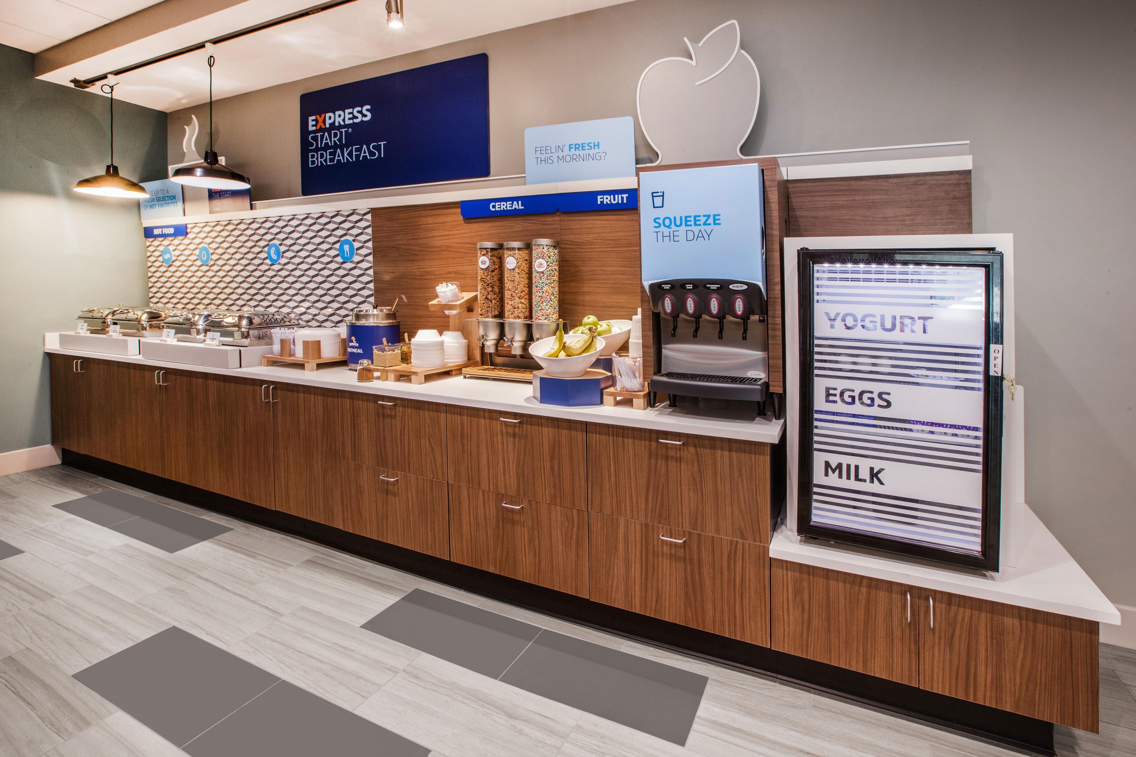 Holiday Inn Express Yorkton East By Ihg Eksteriør bilde