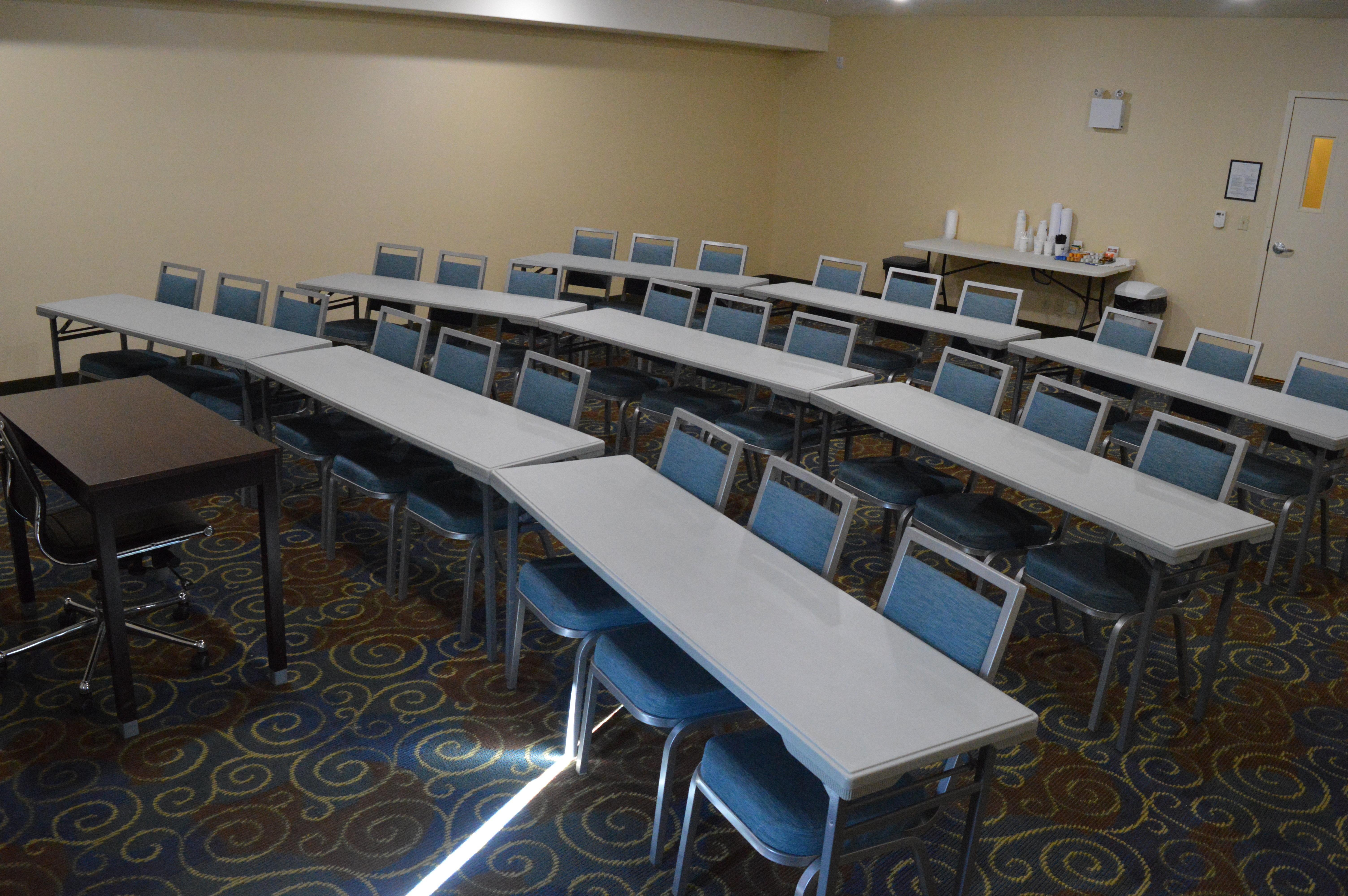 Holiday Inn Express Yorkton East By Ihg Eksteriør bilde