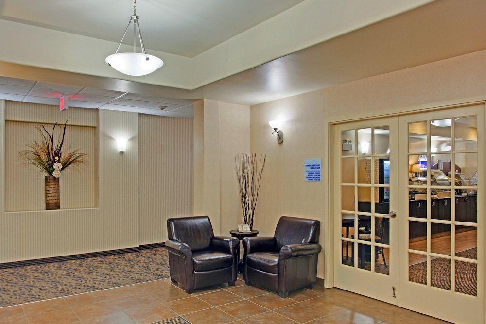 Holiday Inn Express Yorkton East By Ihg Eksteriør bilde